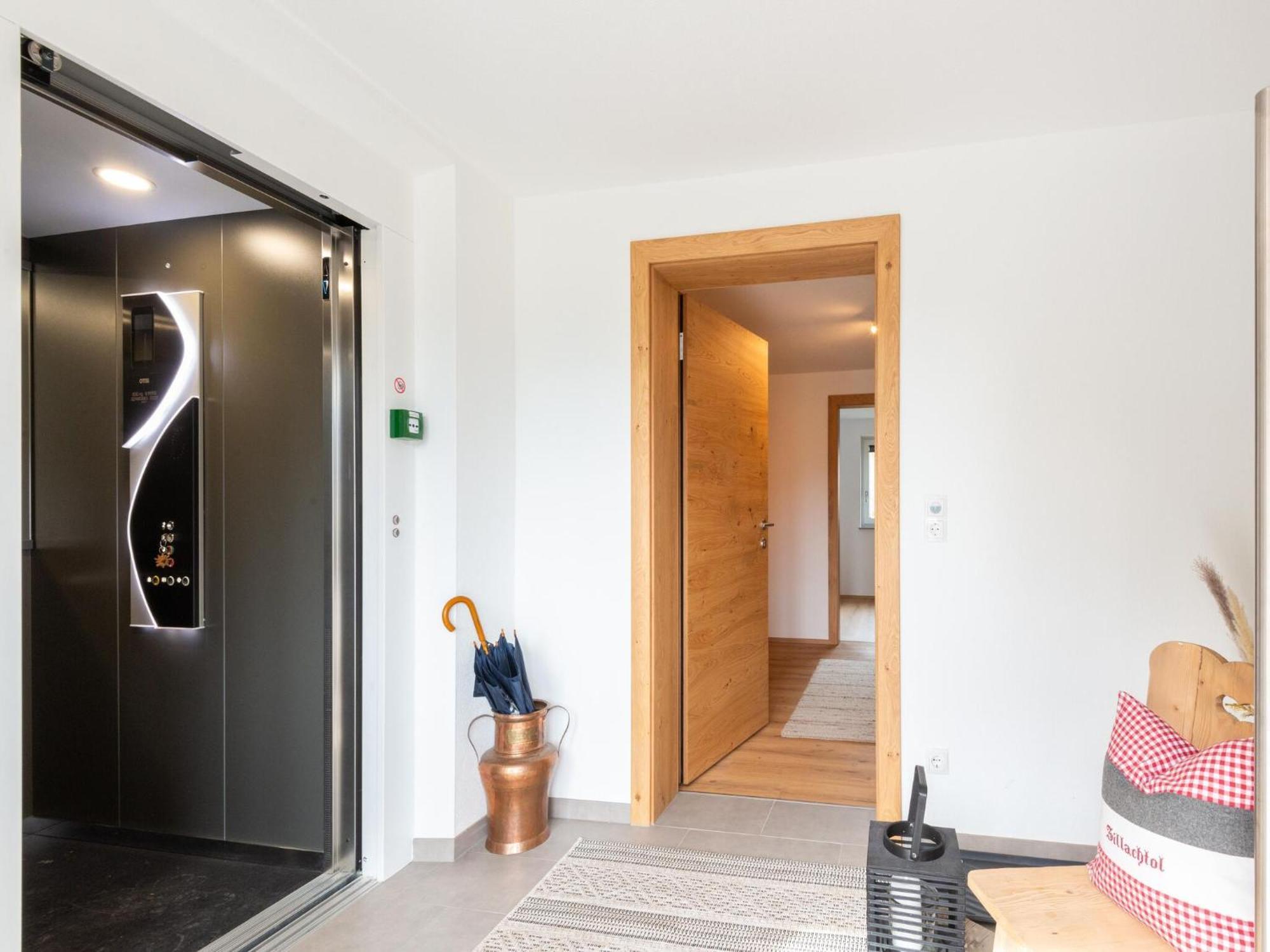 Thunhaus Apartments With Ski-Storage Удернс Экстерьер фото