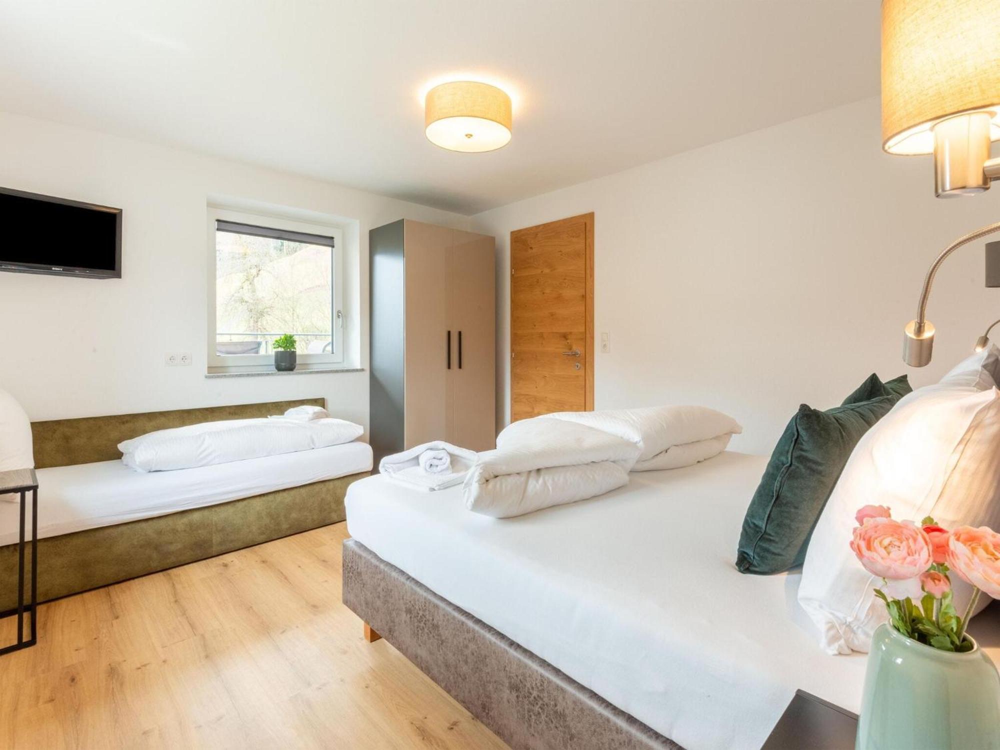 Thunhaus Apartments With Ski-Storage Удернс Экстерьер фото