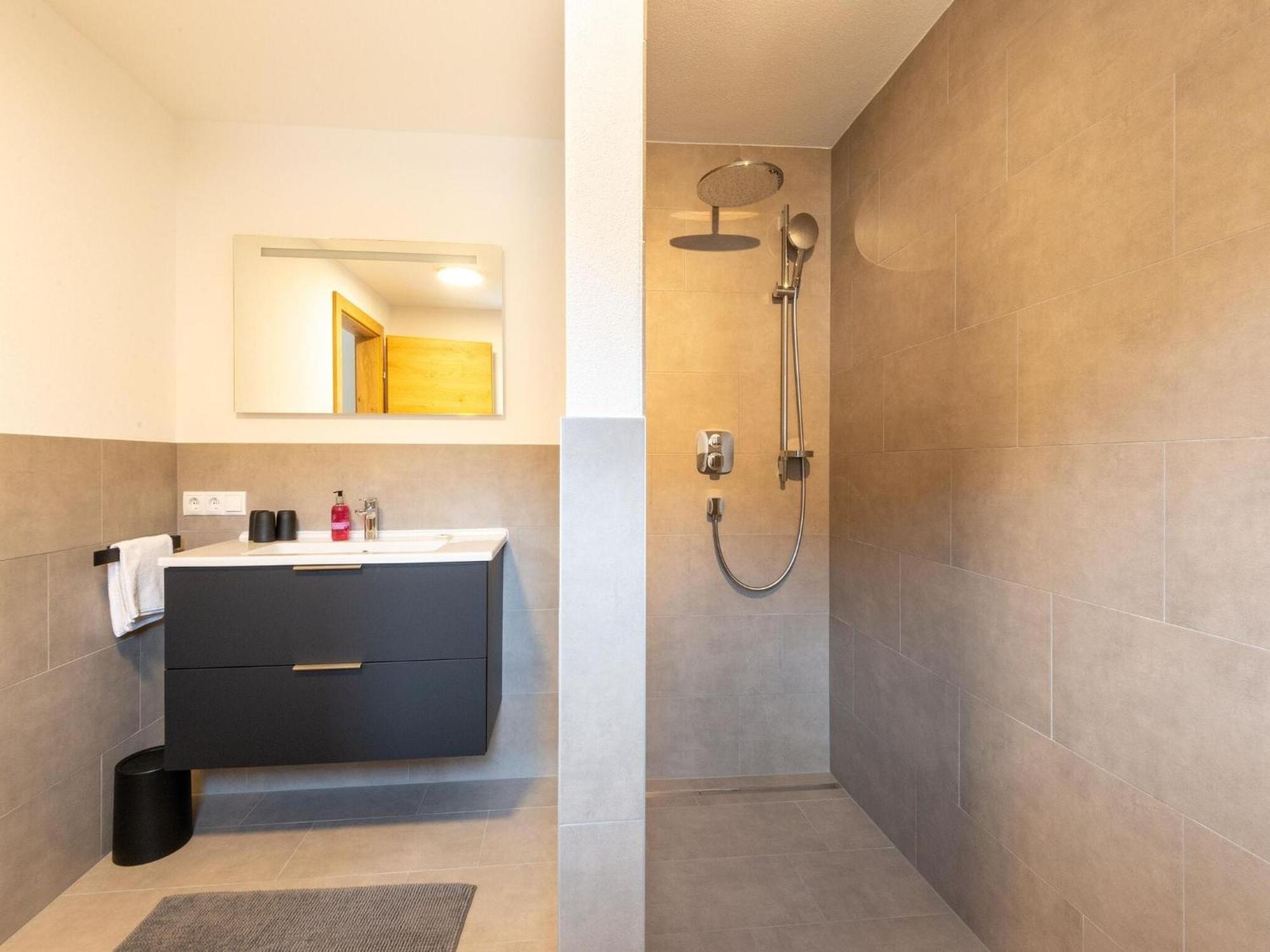 Thunhaus Apartments With Ski-Storage Удернс Экстерьер фото