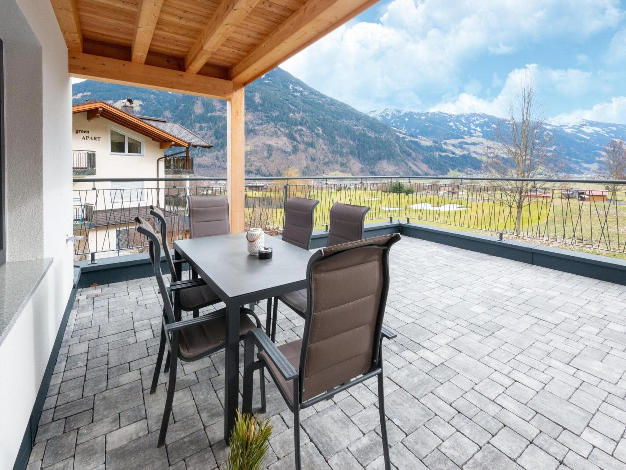 Thunhaus Apartments With Ski-Storage Удернс Экстерьер фото