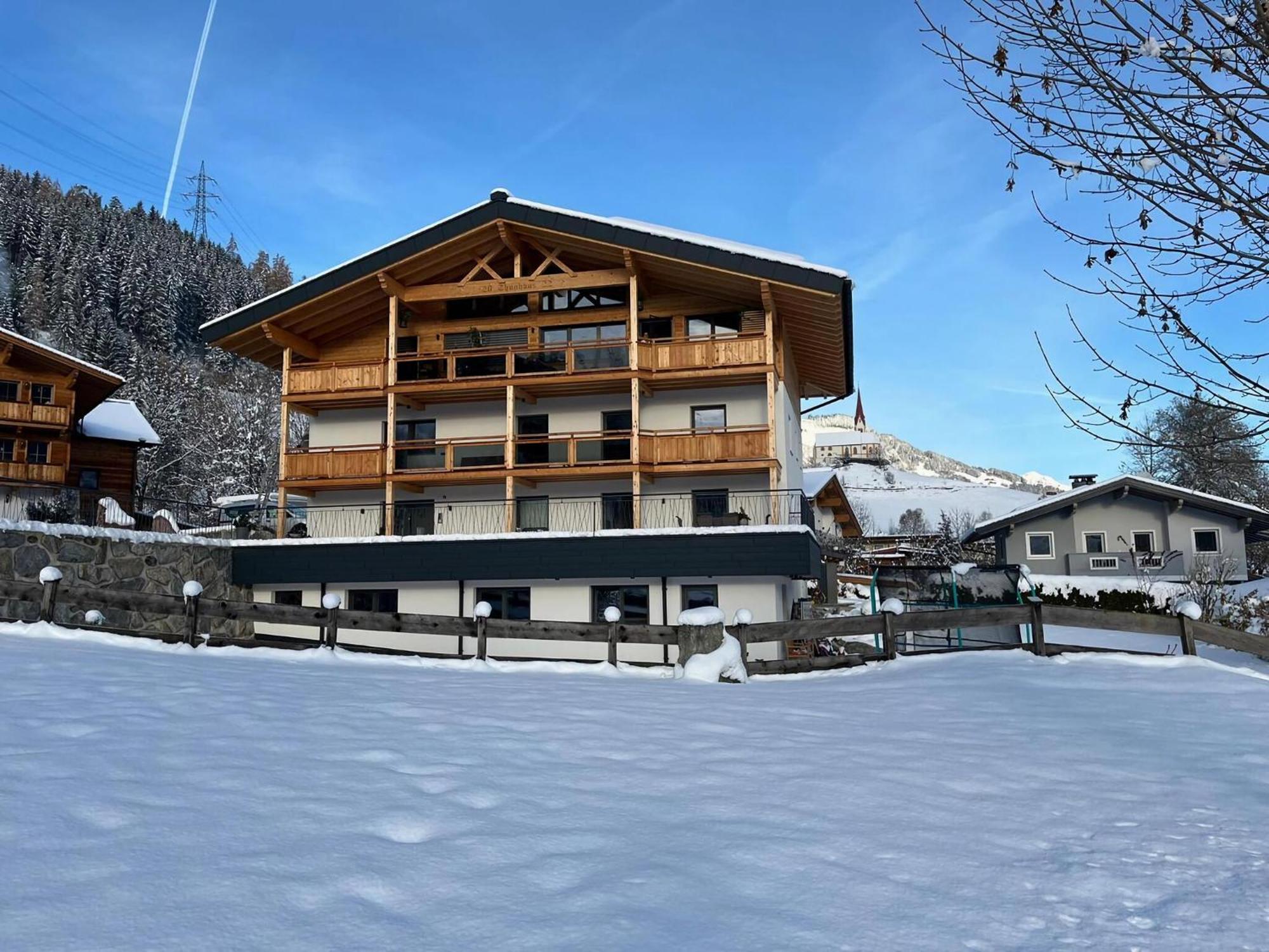 Thunhaus Apartments With Ski-Storage Удернс Экстерьер фото